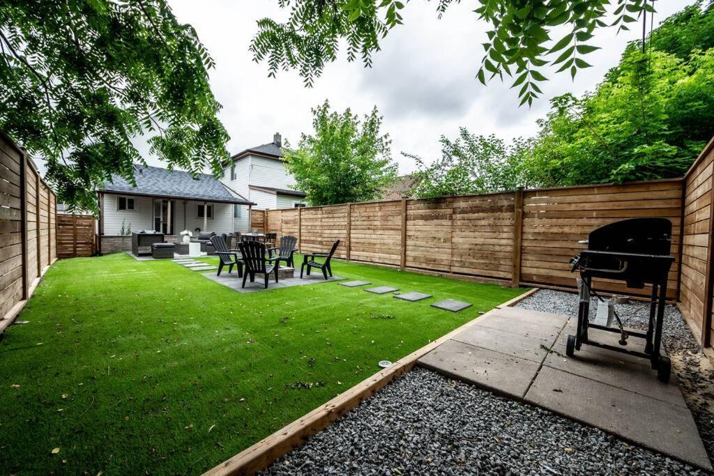 Luxury Stylish Home, Walk To Falls, Fire Pit&More Καταρράκτες του Νιαγάρα Εξωτερικό φωτογραφία