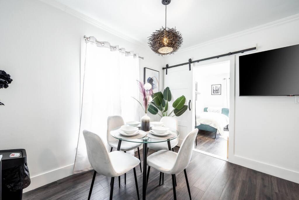 Luxury Stylish Home, Walk To Falls, Fire Pit&More Καταρράκτες του Νιαγάρα Εξωτερικό φωτογραφία